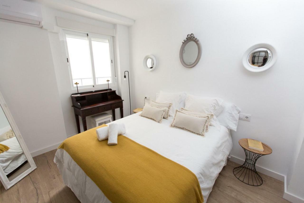 Apartamento Saravia Only Families Кордоба Екстериор снимка
